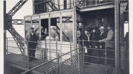 Photo du niveau Intermédiaire de la tour Eiffel 